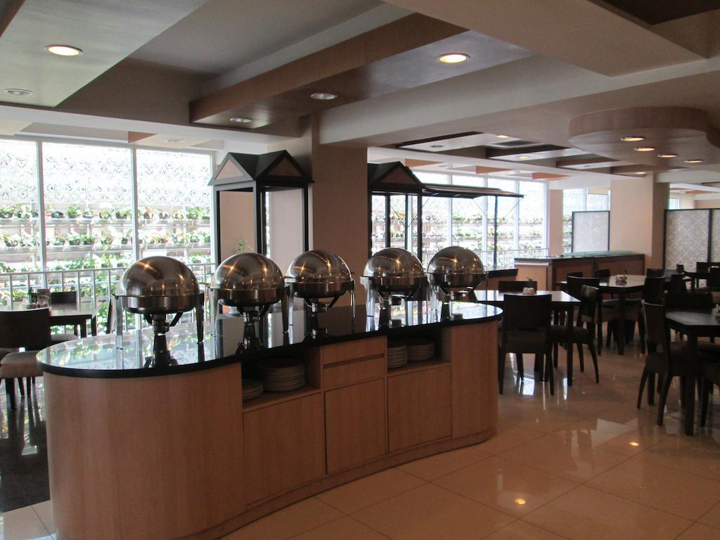 Anggrek Shopping Hotel