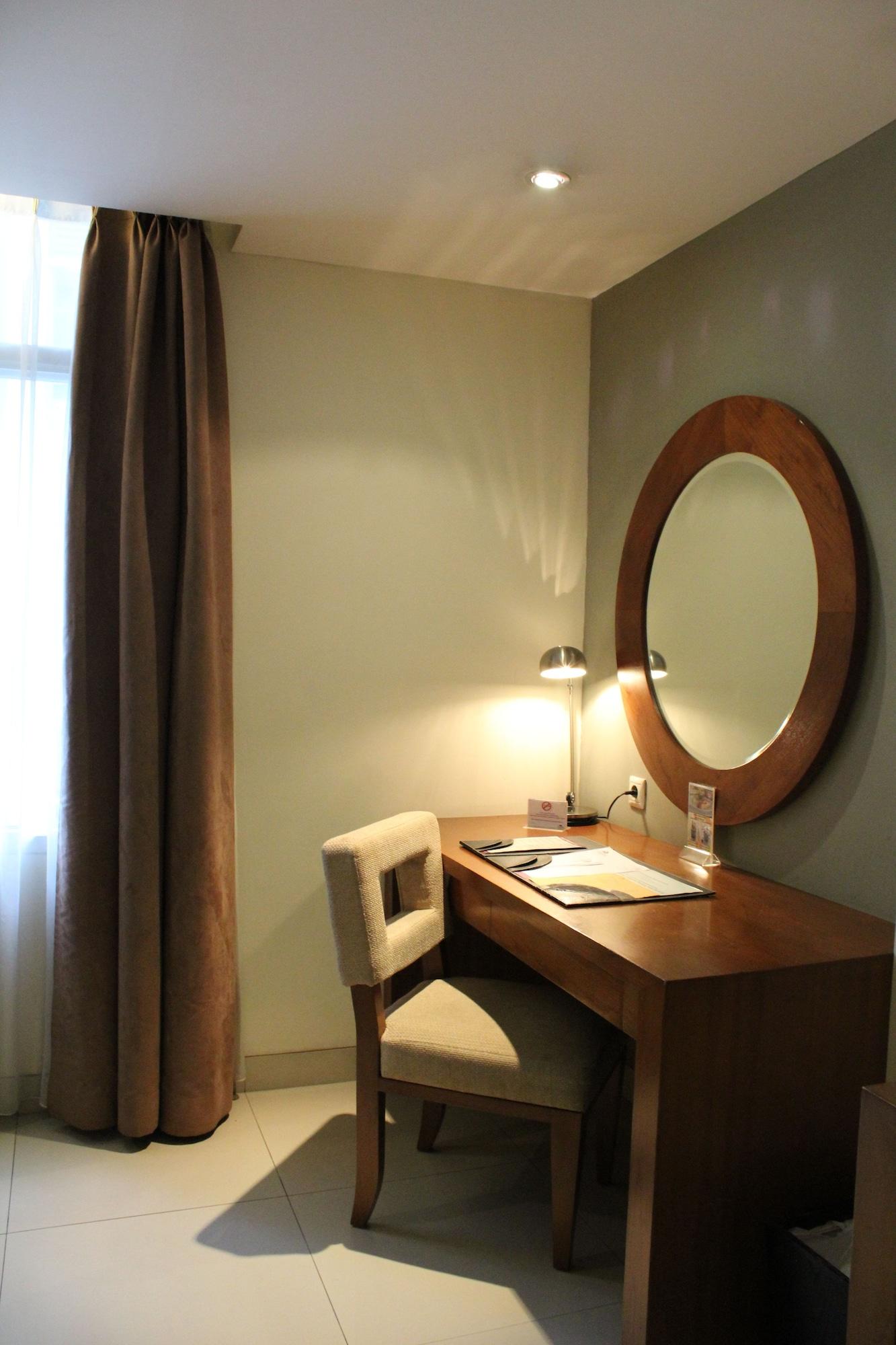 Hotel Anggrek Shopping 2*