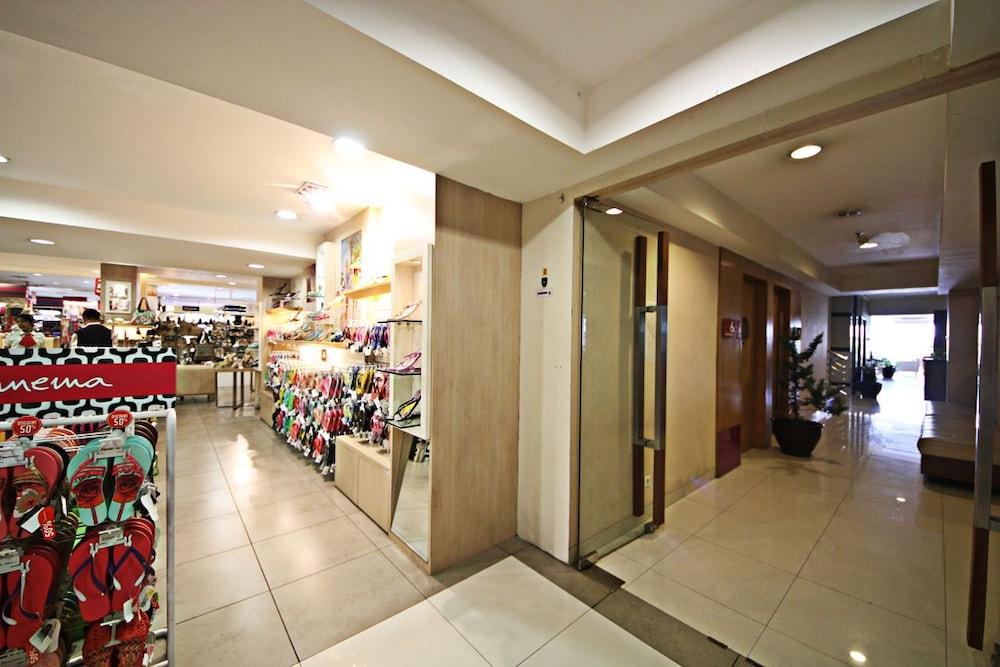 Anggrek Shopping 2* Bandung