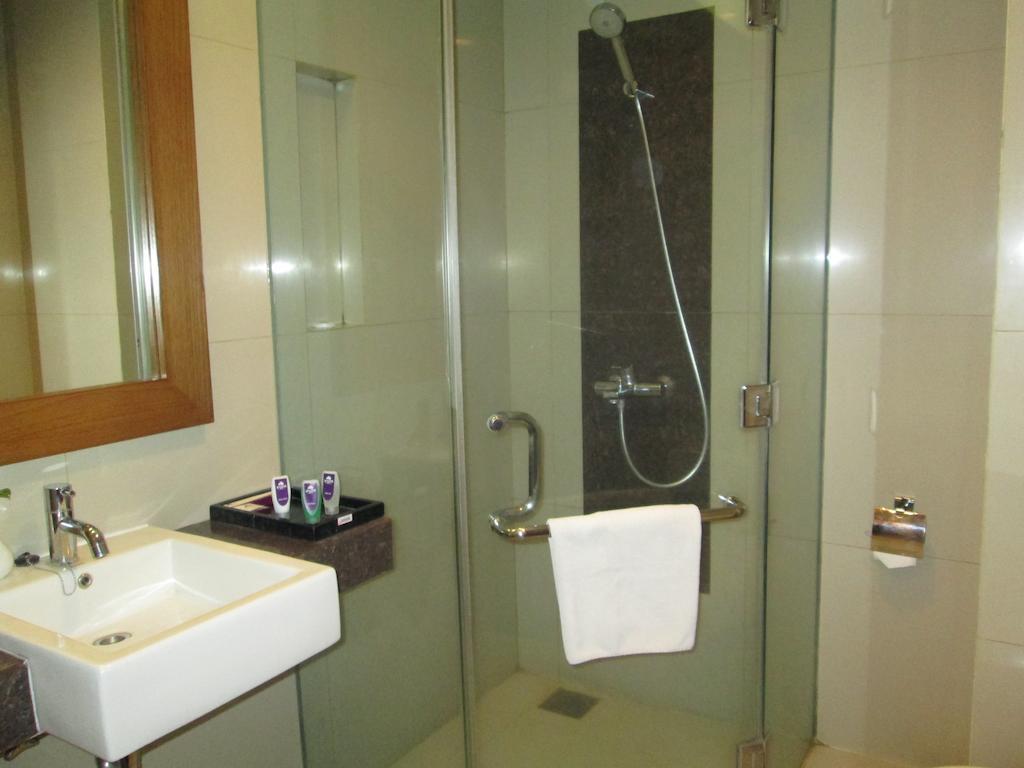 Anggrek Shopping Hotel Bandung