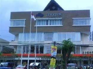 Hotel Anggrek Shopping